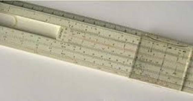 invención de la regla de calculo