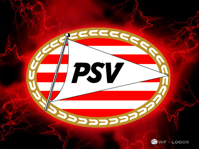 Ronaldo sighns for the dutch team psv Eindhoven