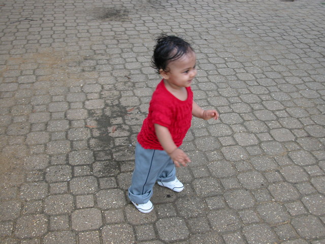 HEY, LOOK ! I CAN WALK...