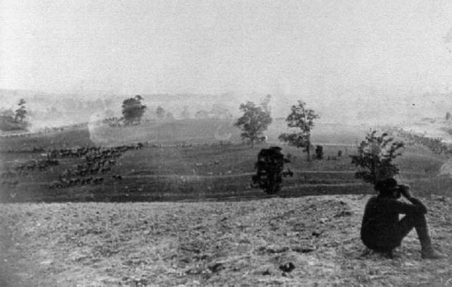 Gen. Robert E. Lee and the Confederate Armies are stopped at Antietam