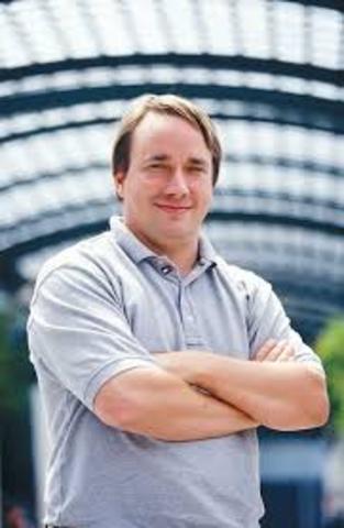 Linus Torvald  lança o sistema operacional Linux com código-fonte aberto.