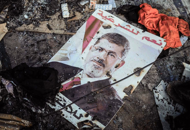 Military breaks up protests