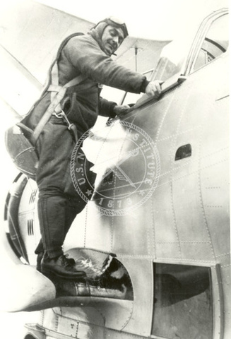 Elmer Stone: First USCG Officer ordered to flight training