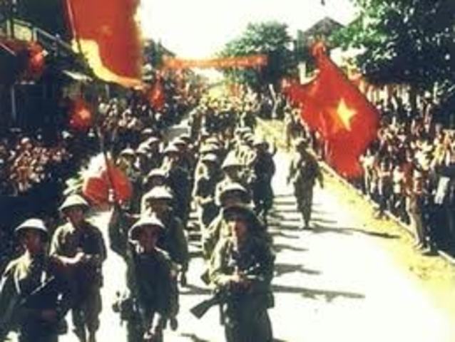 Ho Chi Minh declares an independent Vietnam, called the Democratic Republic of Vietnam.