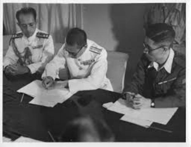 Japan army signed the surrender treaty in the Municipal Buliding