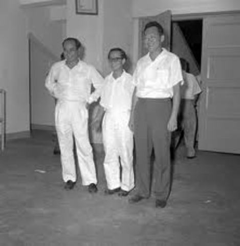 PM Lee Kuan Yew visited New Town Secondary School