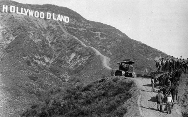 studios establish in hollywoodland