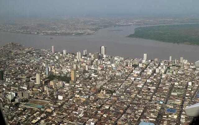 Guayaquil, Ecuador revolts