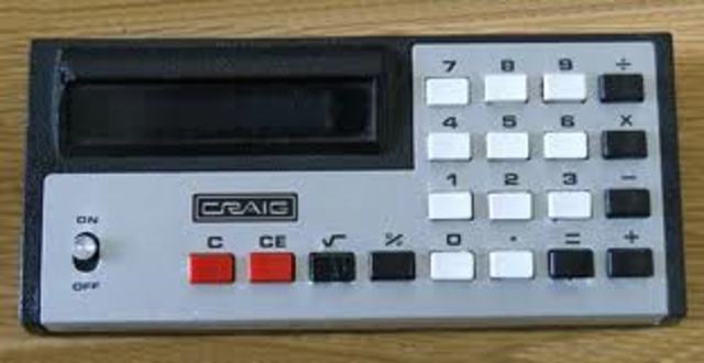 CALCULADORAS DE BOLSILLO Y RELOJES DIGITALES