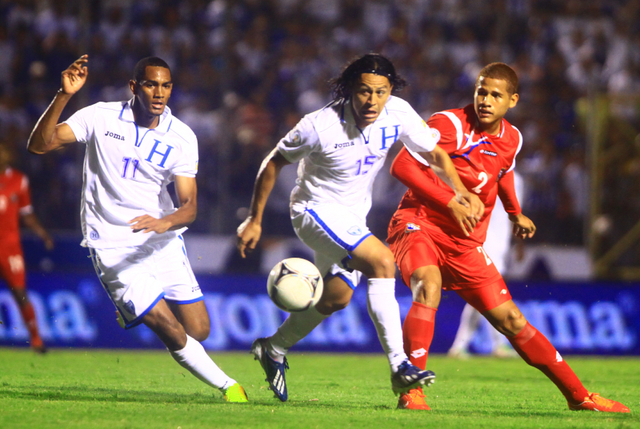 Honduras 2-2 Panamá