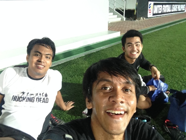 Mike & Aid Testing the Pro Waters at Emperador Stadium