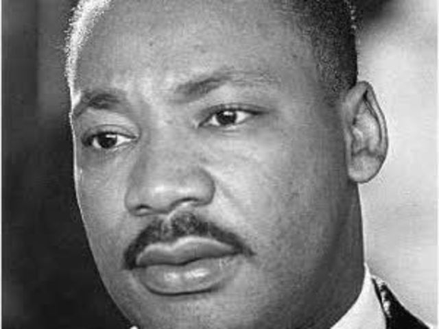 מרטין בכלא.