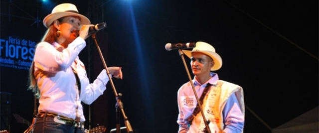 Festivales nacionales de la trova en Manizales y Medellín