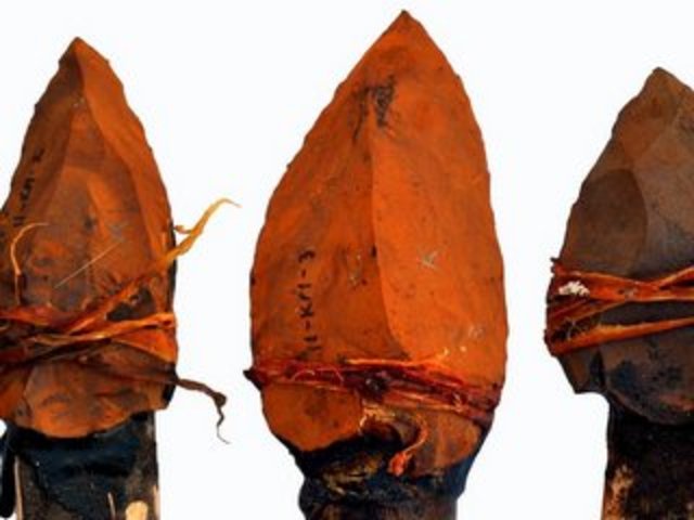 TECNOLOGIA PRIMITIVA (250000 a. C.)