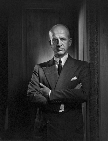 Sumner Welles warns Soviet Ambassador Constantine Oumansky of a future Nazi attack against the Soviet Union