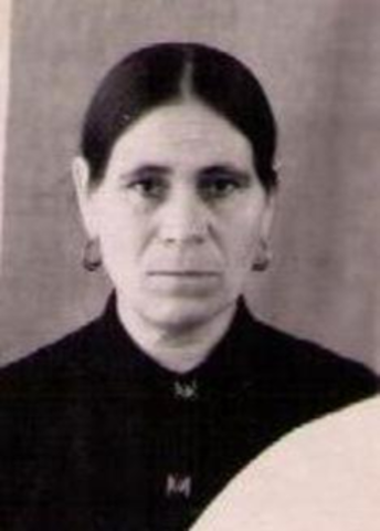 Родилась будущая жена Михаила Ефимовича