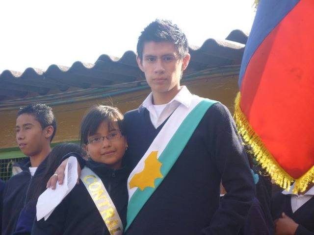 He won the personero's election at school.