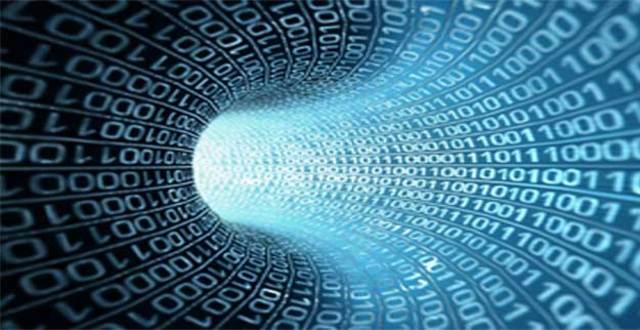 AUMENTO EL USO DE MICROCOMPUTADORAS