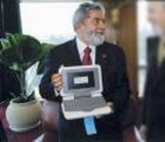 EDUCACAO E TECNOLOGIA SE ENCONTRAM NO RIO DE JANEIRO.