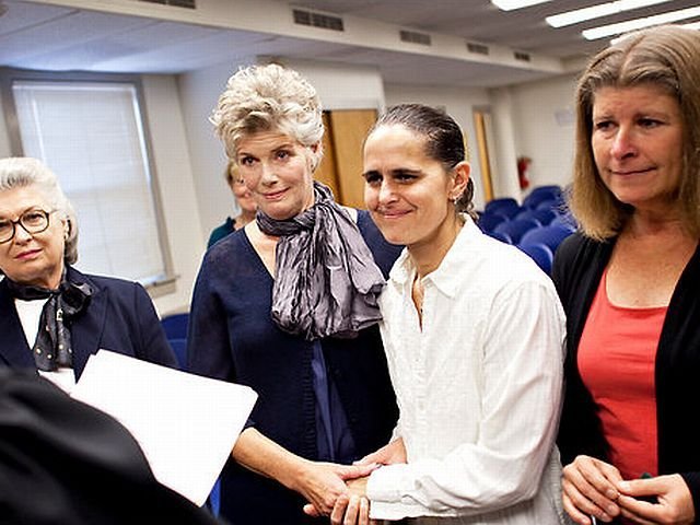 Kelly McGillis, que fuera pareja estelar de Tom Cruise en la película Top Gun, se casó por civil con una mujer