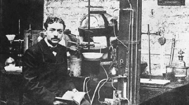 Hair dye was invented