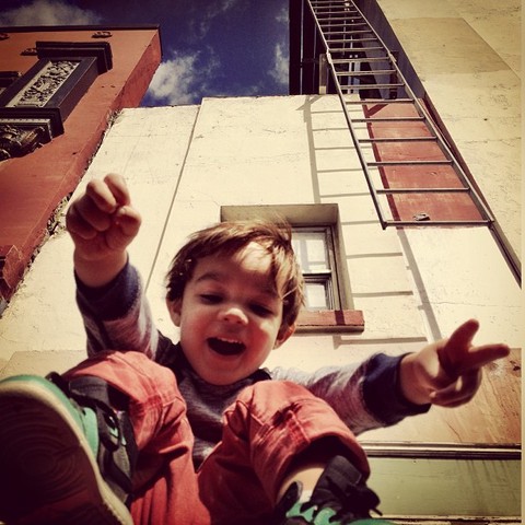 Thomas Pentz Nacido en Tupelo, Mississippi