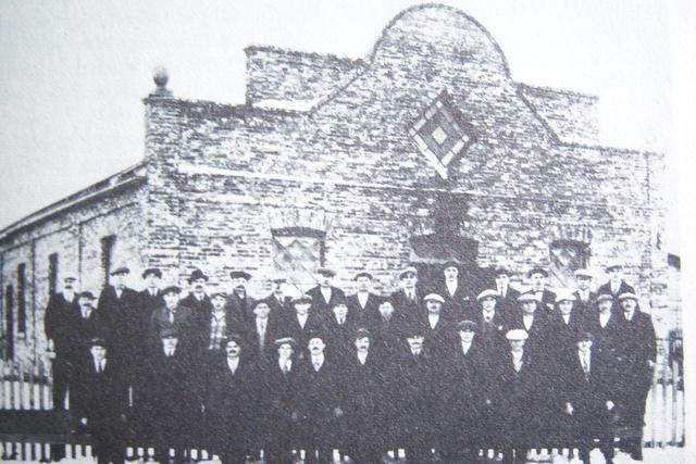 First Poles come to Canada