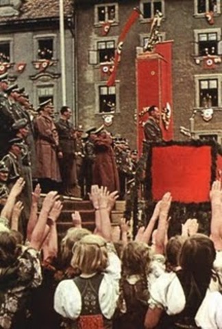 Ocupación alemana de la zona desmilitarizada.