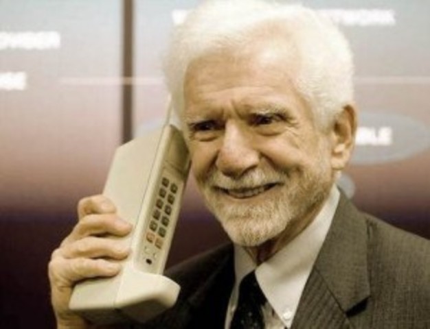 мобильный телефон