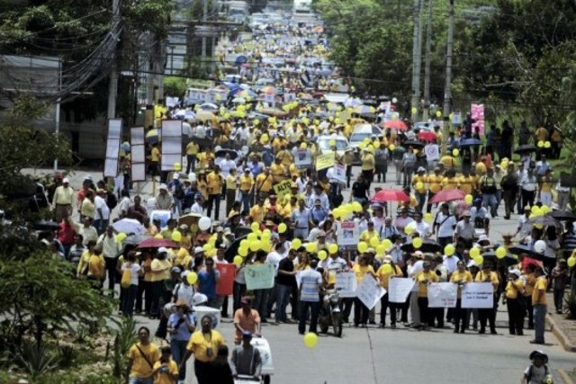 Ramón Custodio y el colegio de periodistas de Honduras exigen seguridad al gobierno