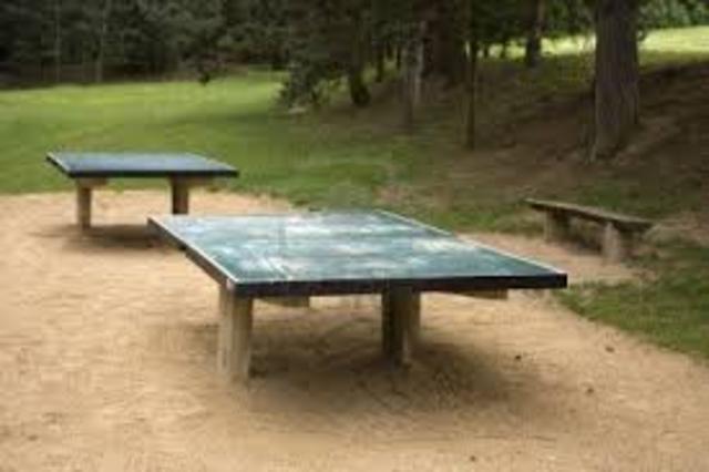 Se crea el juego en Inglaterra