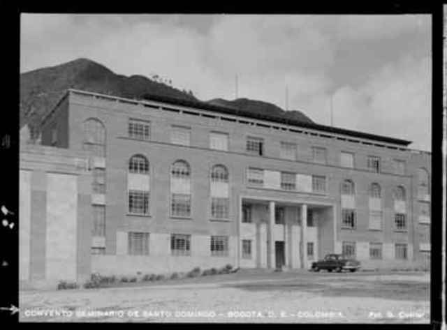 Peticion para alquilar parte del claustro bonaventuriano