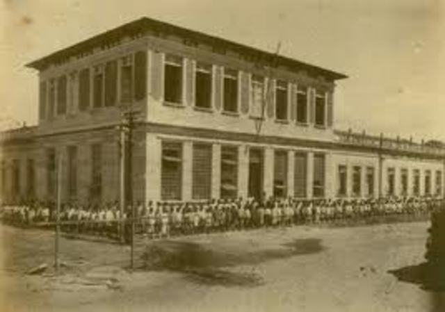 Fundação das escolas