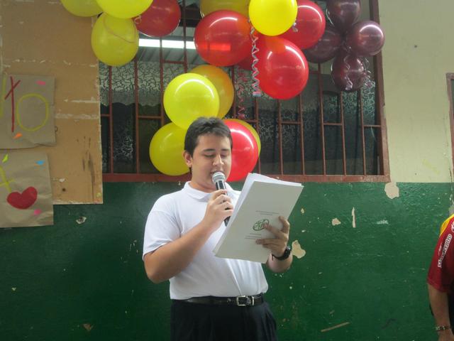 Graduarme como Comunicador Social y Periodista.