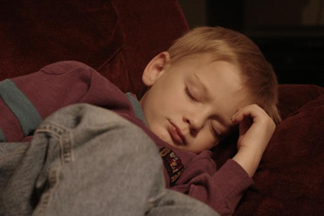 Me quedo a dormir en casade un amigo