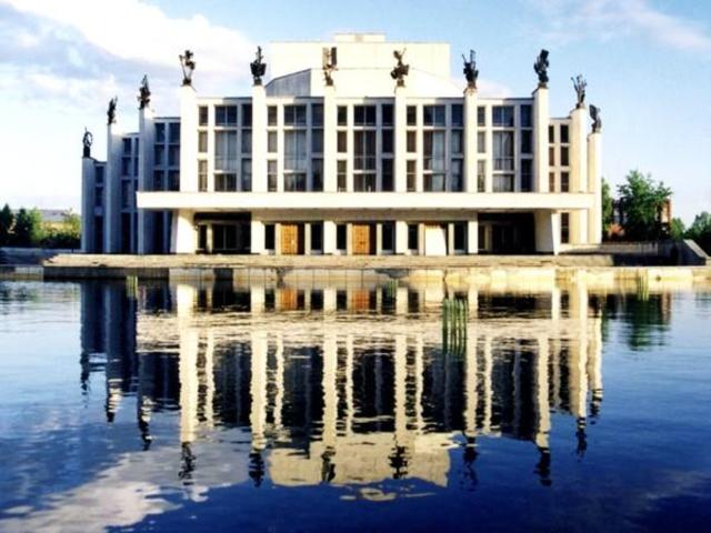 Театр Оперы и балета УР