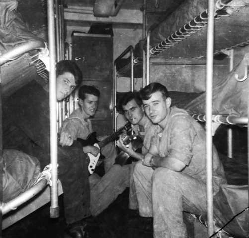 The Icardos Move to Canada