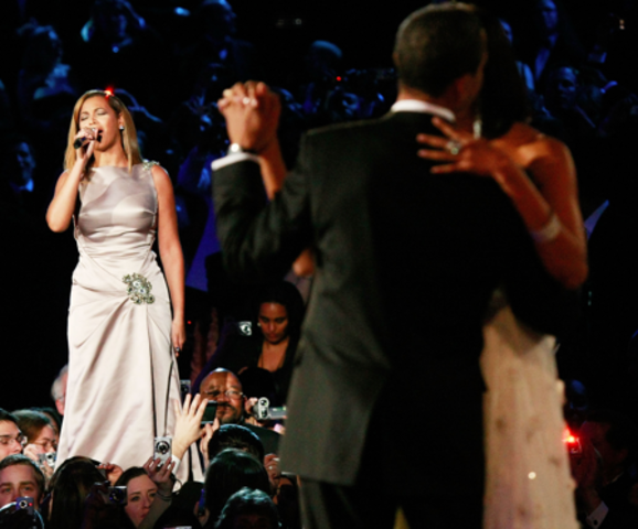 Beyonce Sings for the President