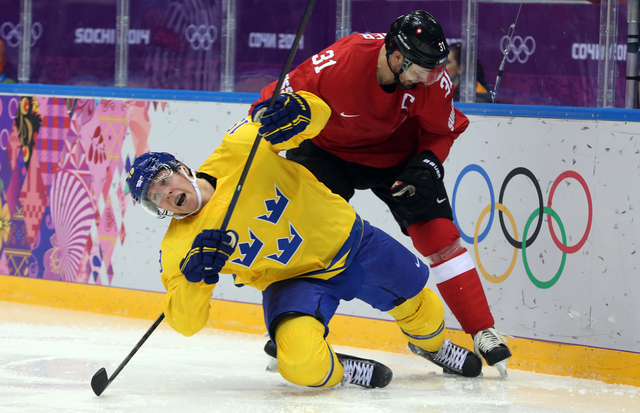 Le Canada marquer trois buts contre La Suede.