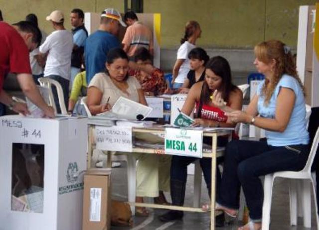 Vence inscripción de ciudadados - Propaganda electoral empleando el espacio público - Publicación del censo electoral - Vence el plazo para que los comandantes de las Fuerzas armadas remitan el listado de cédulas de sus miembros