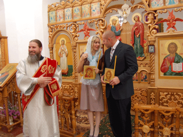 Fedor contrae matrimonio