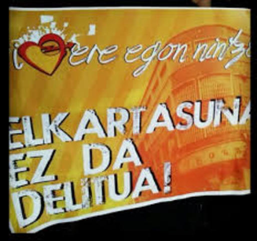 Elkarteen legea onartzen a espainiar estatuan