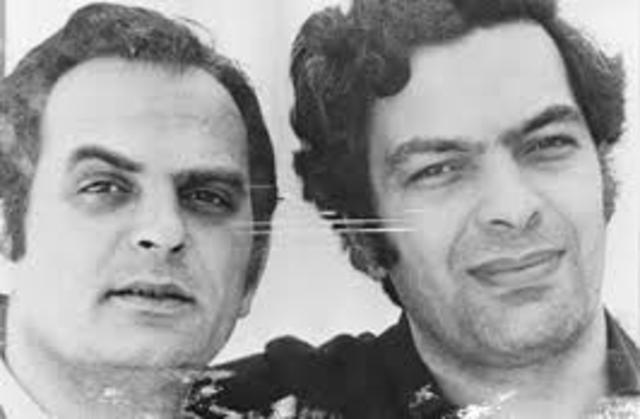 θα παντρευτεί την ηθοποιό Δώρα Σιτζάνη και την ίδια χρονιά θα γίνει πρόεδρος της Ένωσης Μουσικοσυνθετών και Στιχουργών Ελλάδος.