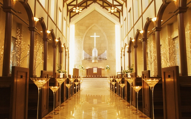 Act 5: Scene I: Before Olivia's House