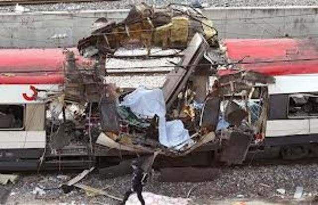 Atentado del tren cercanias en la estación de el pozo, Madrid