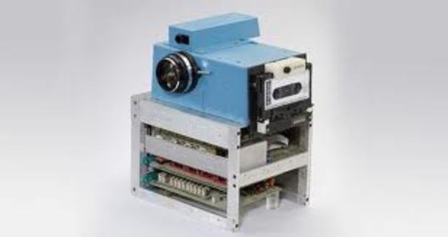 Primera cámara digital KODAK de la historia