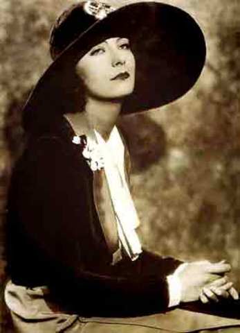 Su comienzo en la moda 2.