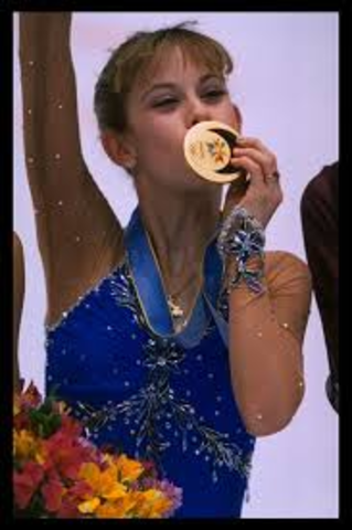 Lipinski Becomes Youngest to Win Gold.