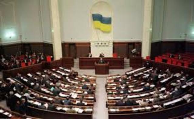 Ukraine Establishes a Democratic Constitution