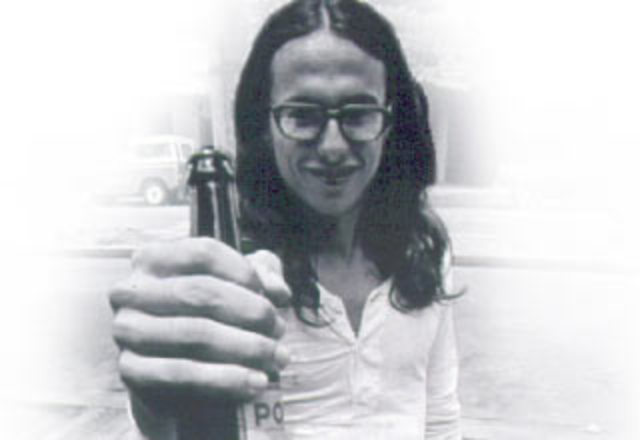 Muere Andres Caicedo.